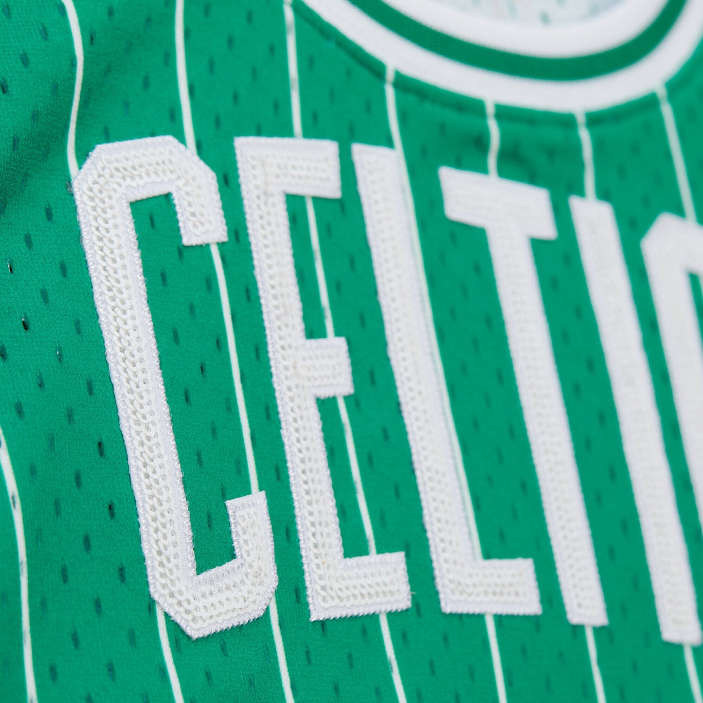 Larry Bird Boston Celtics Mitchell & Ness x DANNIJO Women's Fashion Cropped Basketball Jersey - Kelly Green